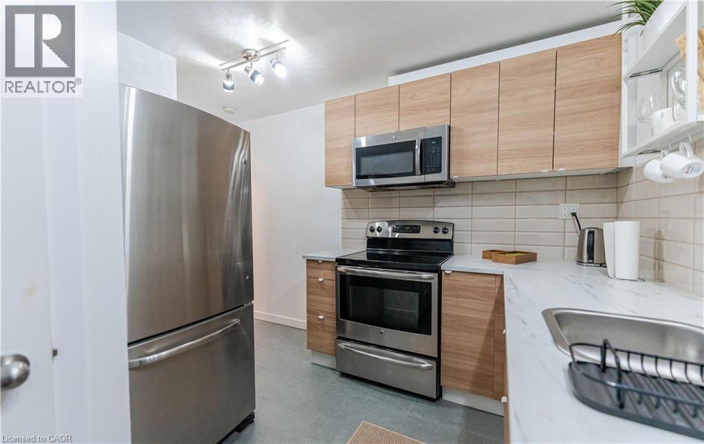 329 Main Street W, Hamilton, Ontario  L8P 1K1 - Photo 22 - 40808521