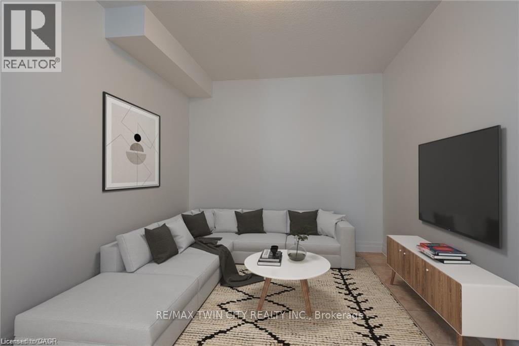 43 Woolwich Street, Kitchener, Ontario  N2K 1S2 - Photo 6 - 40812713