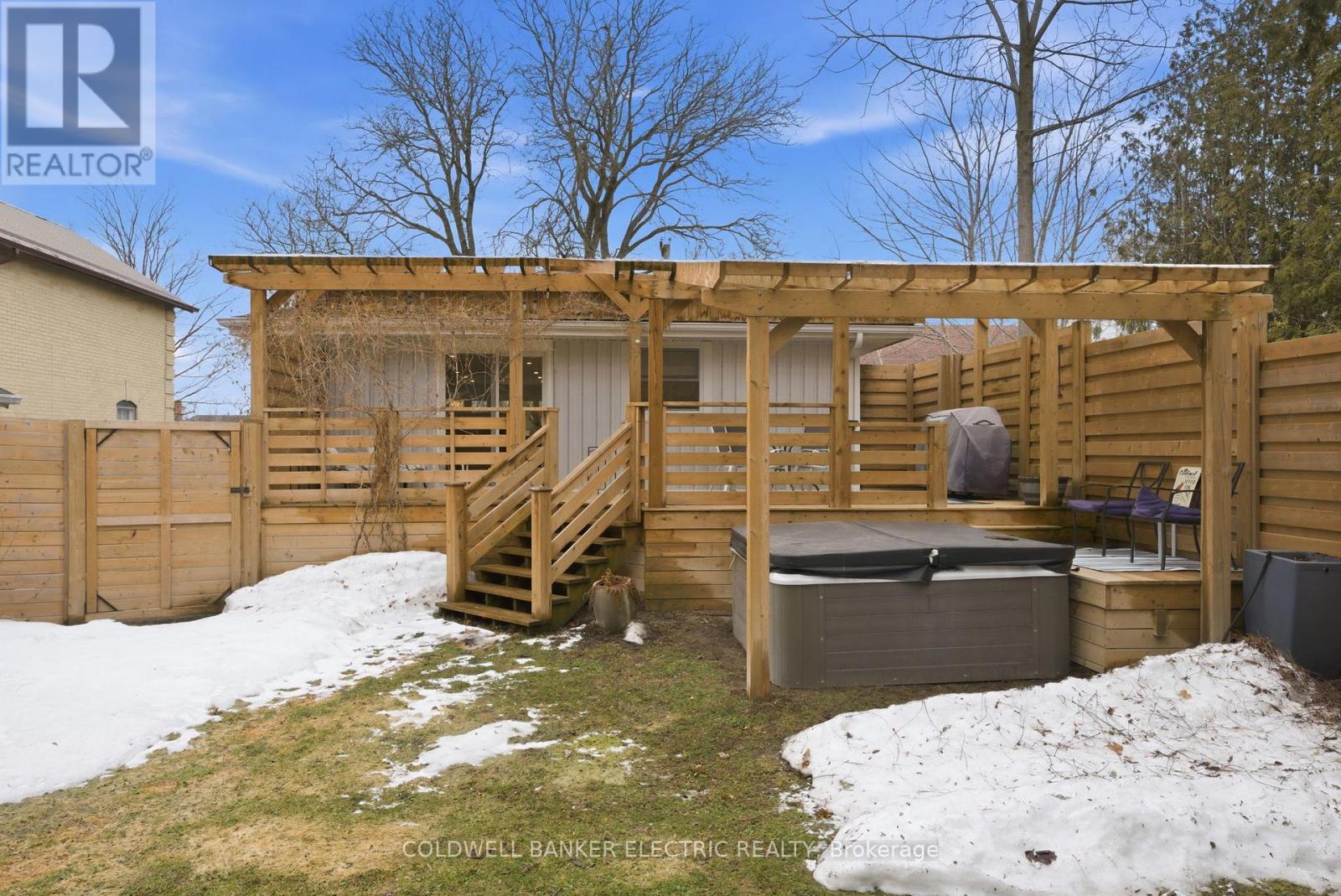 5 Church Street S, Brock, Ontario  L0C 1H0 - Photo 39 - N12890108