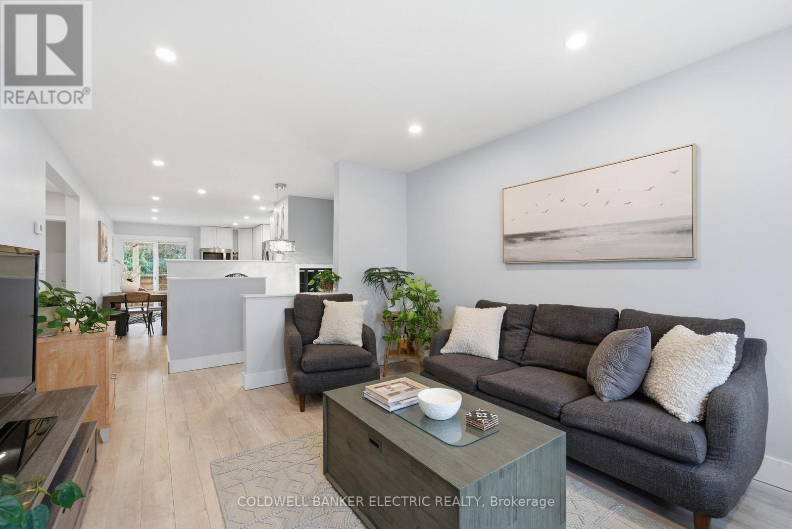 5 Church Street S, Brock, Ontario  L0C 1H0 - Photo 6 - N12890108