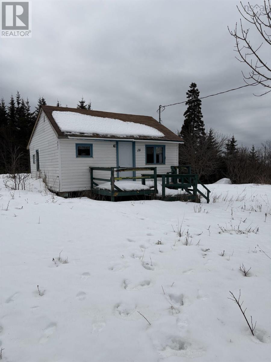 28 Cross Road, Ostrea Lake, Nova Scotia