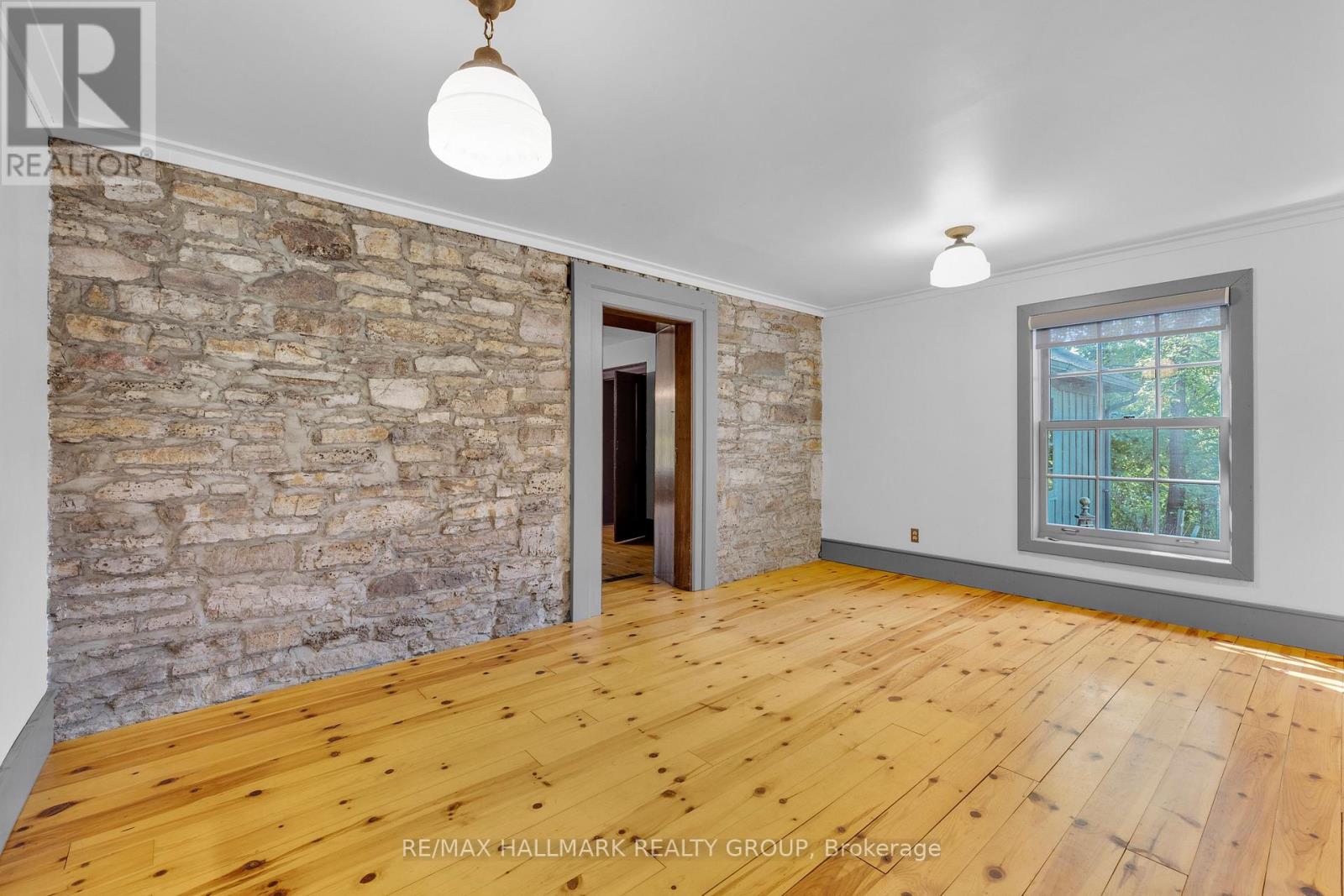 30 Ballycanoe Road, Front Of Yonge, Ontario  K0E 1R0 - Photo 17 - X12890116