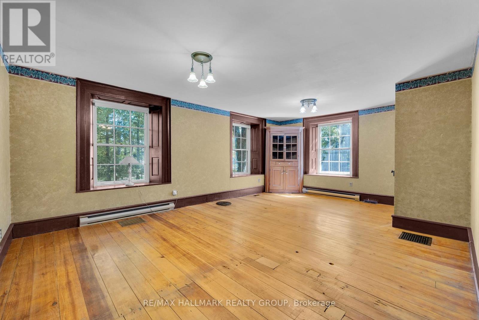 30 Ballycanoe Road, Front Of Yonge, Ontario  K0E 1R0 - Photo 8 - X12890116