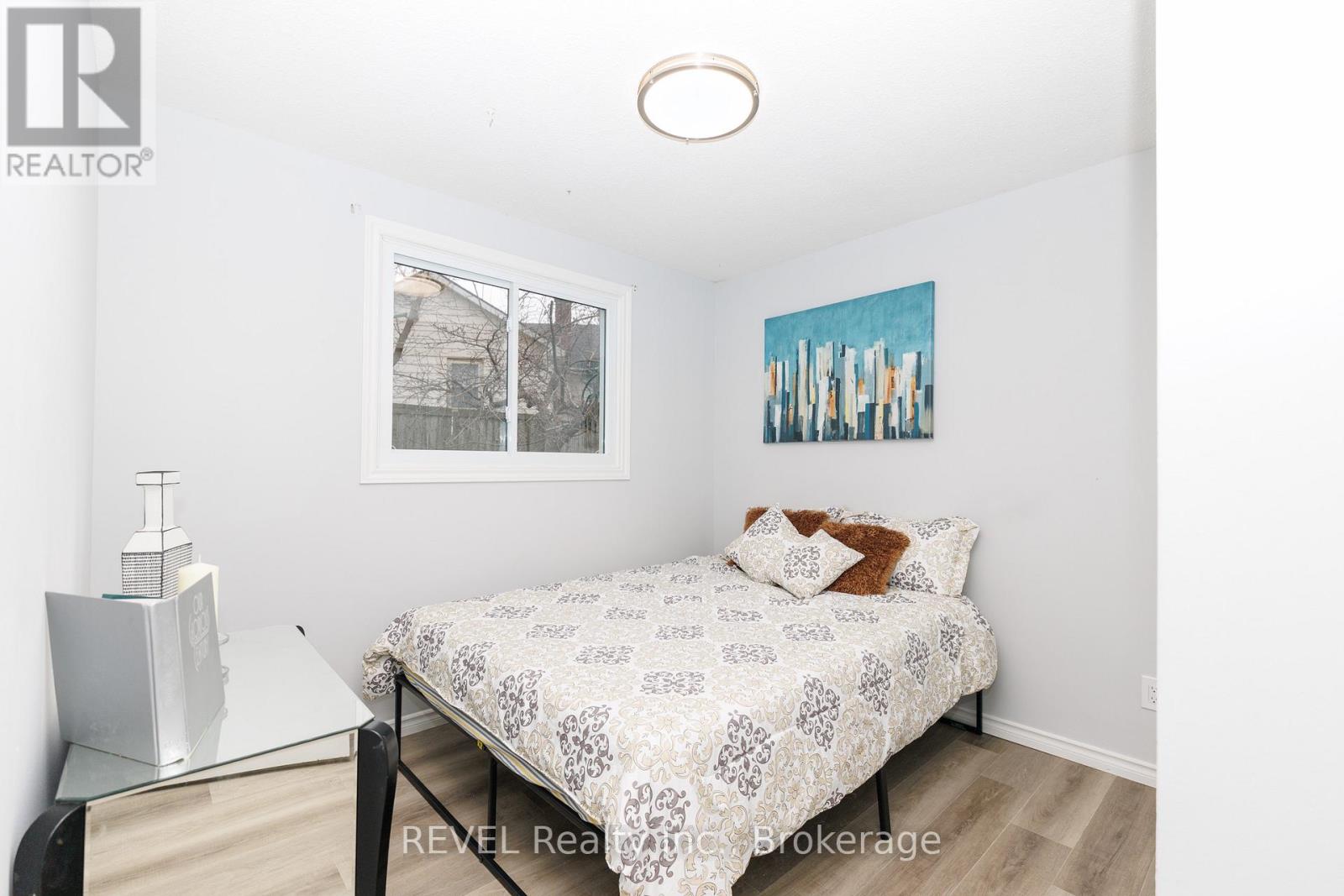 116 Hillview Road, St. Catharines (Western Hill), Ontario  L2S 3A5 - Photo 15 - X12890110