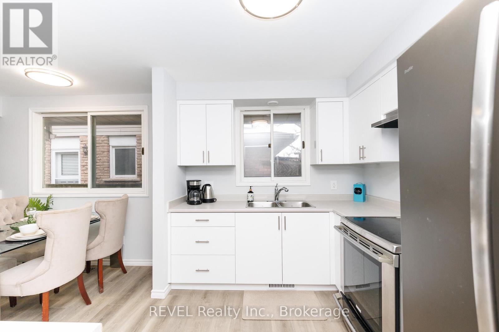 116 Hillview Road, St. Catharines (Western Hill), Ontario  L2S 3A5 - Photo 20 - X12890110