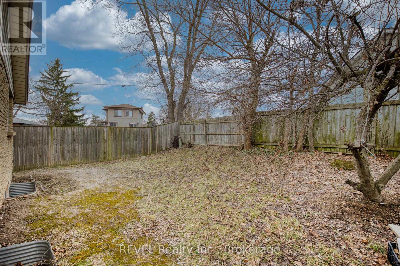 116 Hillview Road, St. Catharines (Western Hill), Ontario  L2S 3A5 - Photo 34 - X12890110