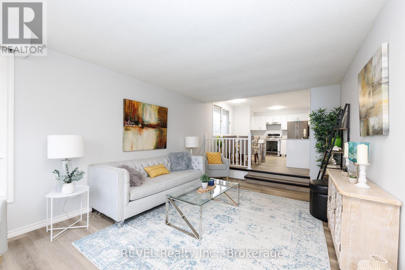 116 Hillview Road, St. Catharines (Western Hill), Ontario  L2S 3A5 - Photo 6 - X12890110