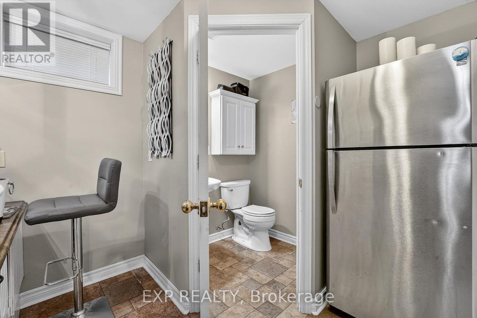 3669 Carver Street, Fort Erie (Stevensville), Ontario  L0S 1S0 - Photo 32 - X12890128