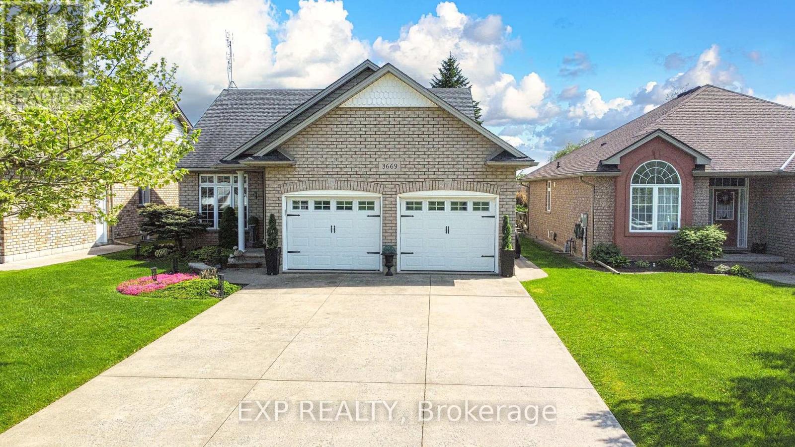 3669 Carver Street, Fort Erie, Ontario  L0S 1S0 - Photo 4 - X12890128