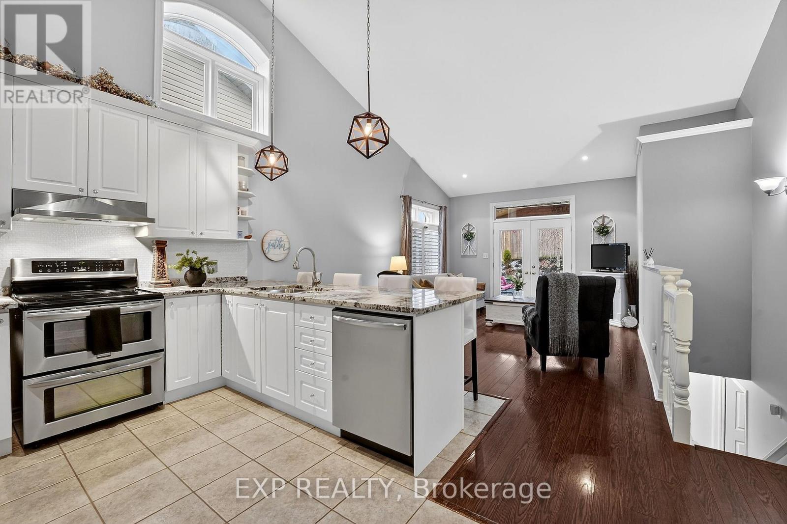 3669 Carver Street, Fort Erie, Ontario  L0S 1S0 - Photo 9 - X12890128