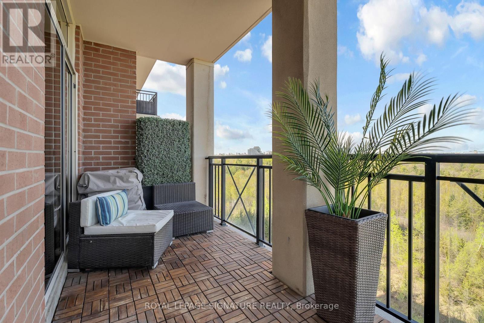 905 - 1101 Leslie Street, Toronto (Banbury-Don Mills), Ontario  M3C 4G3 - Photo 28 - C12890104