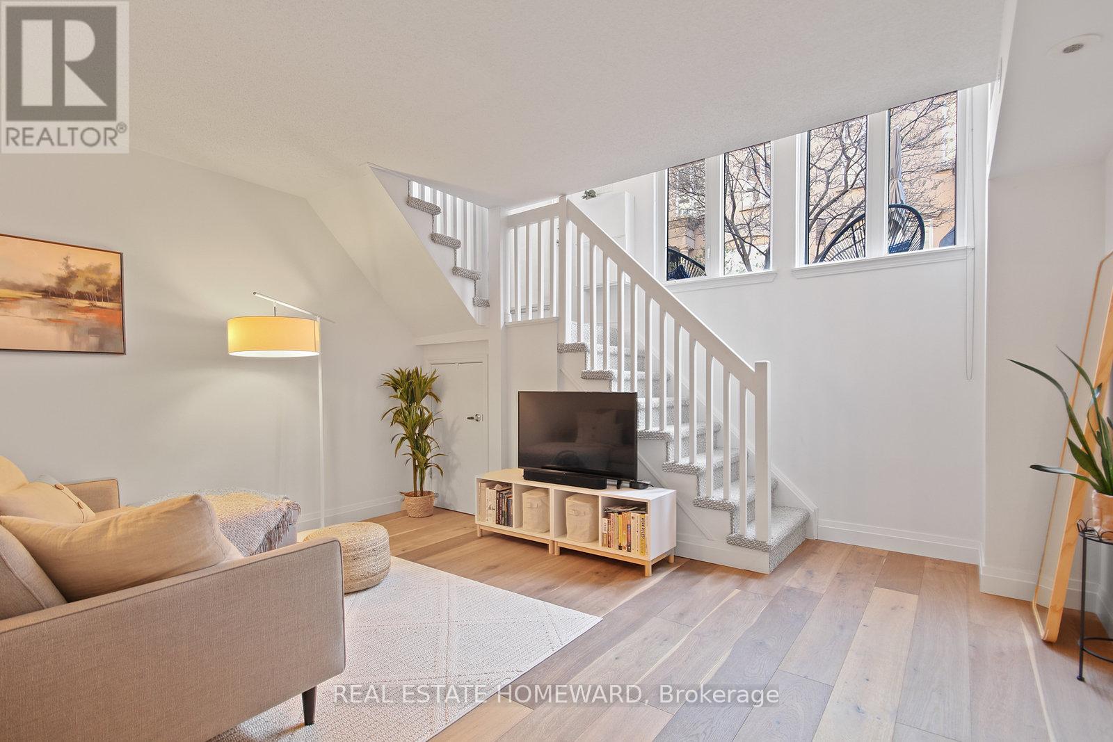 429 - 34 Western Battery Road, Toronto, Ontario  M6K 3N9 - Photo 3 - C12890114