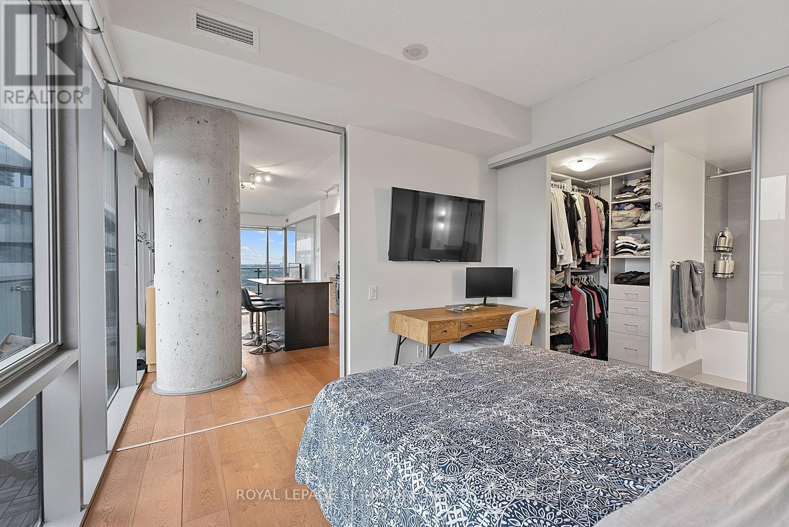 1103 - 70 Distillery Lane, Toronto (Waterfront Communities), Ontario  M5A 0E3 - Photo 21 - C12890126