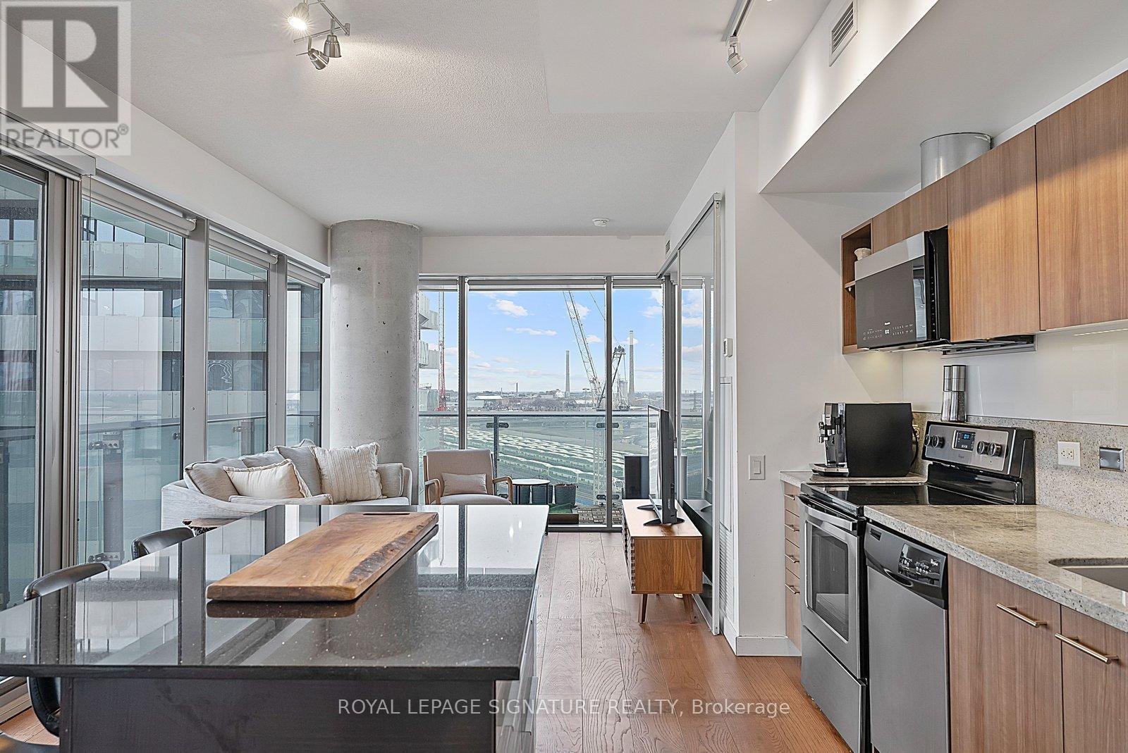 1103 - 70 Distillery Lane, Toronto (Waterfront Communities), Ontario  M5A 0E3 - Photo 8 - C12890126