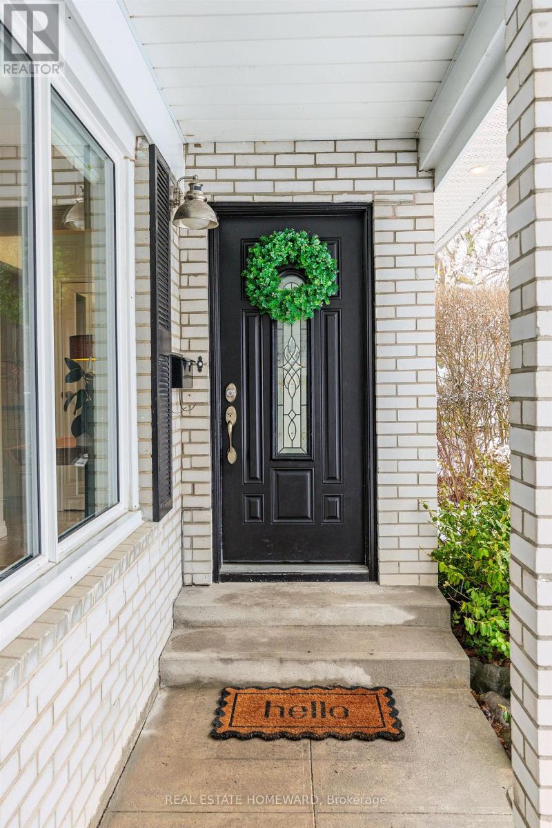 27 Bournville Drive, Toronto, Ontario  M1E 1C3 - Photo 2 - E12890124