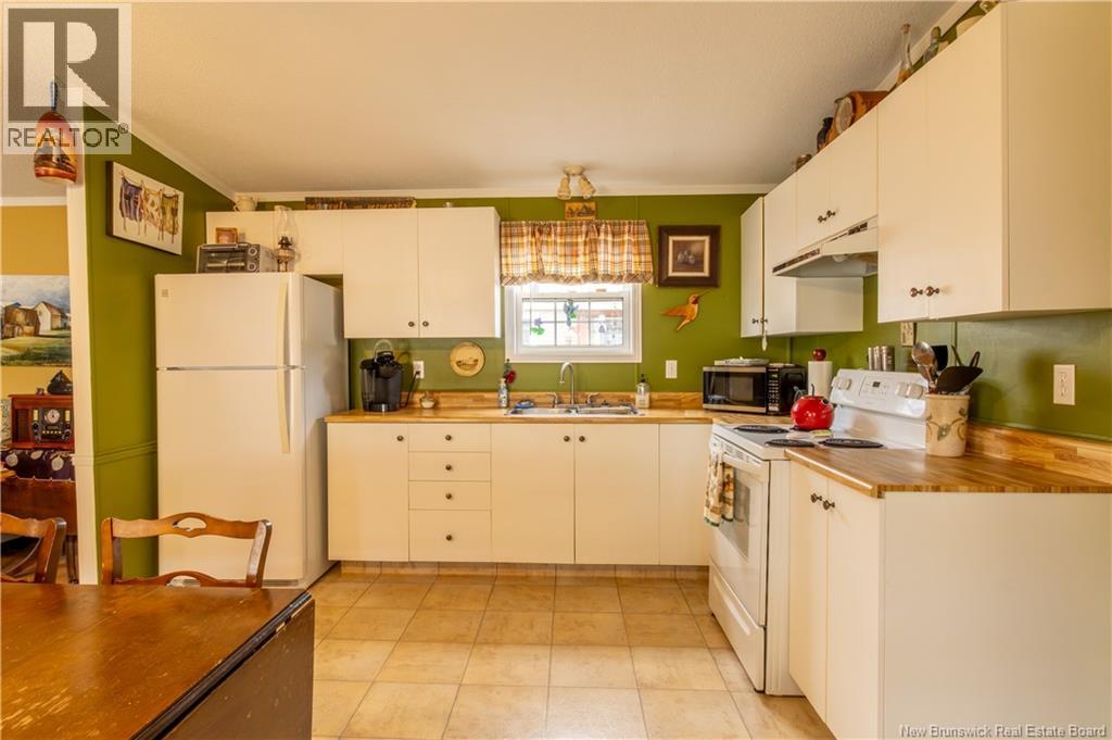 81 Third Street, Sussex Corner, New Brunswick  E4E 2V7 - Photo 8 - NB135159