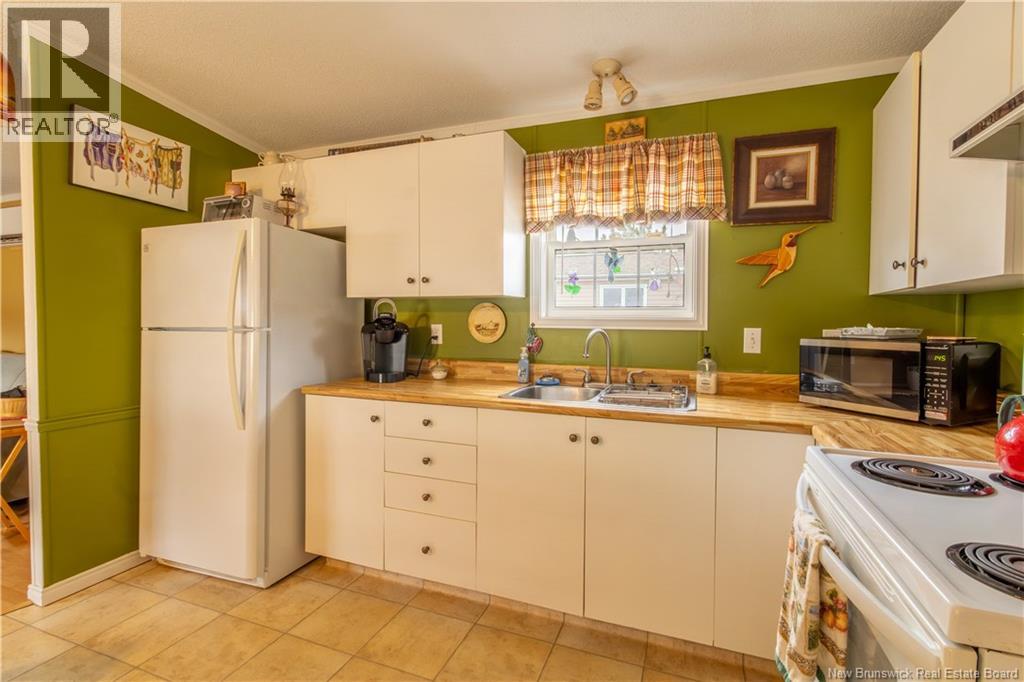 81 Third Street, Sussex Corner, New Brunswick  E4E 2V7 - Photo 9 - NB135159