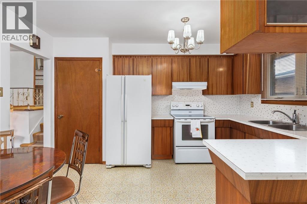 33 Orlanda Road, Hamilton, Ontario  L8G 2K3 - Photo 7 - 40812573