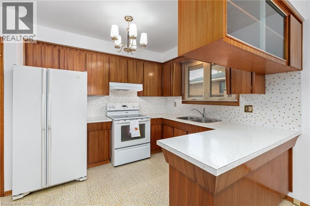 33 Orlanda Road, Hamilton, Ontario  L8G 2K3 - Photo 8 - 40812573