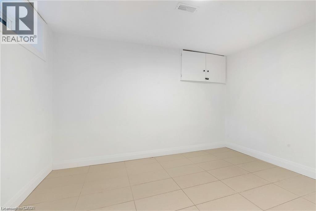 15 Arthur Street N Unit# Lower, Hamilton, Ontario  L8L 6C6 - Photo 5 - 40809922