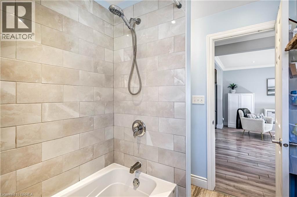 85 Burwell Street, Brantford, Ontario  N3T 4V1 - Photo 12 - 40808811