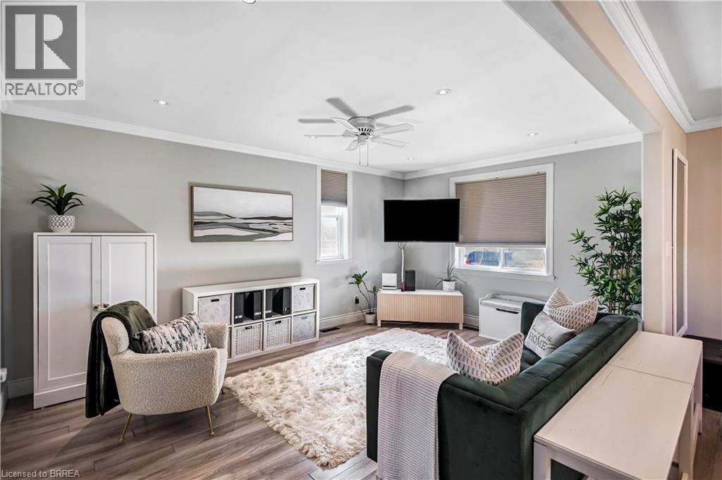 85 Burwell Street, Brantford, Ontario  N3T 4V1 - Photo 3 - 40808811