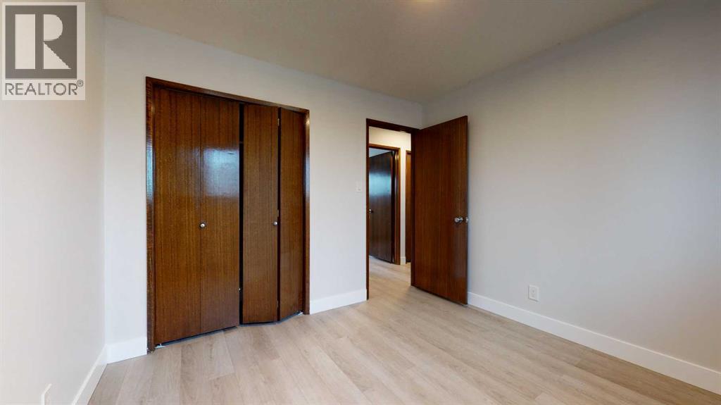 73 Laval Court W, Lethbridge, Alberta  T1K 4G2 - Photo 7 - A2293321