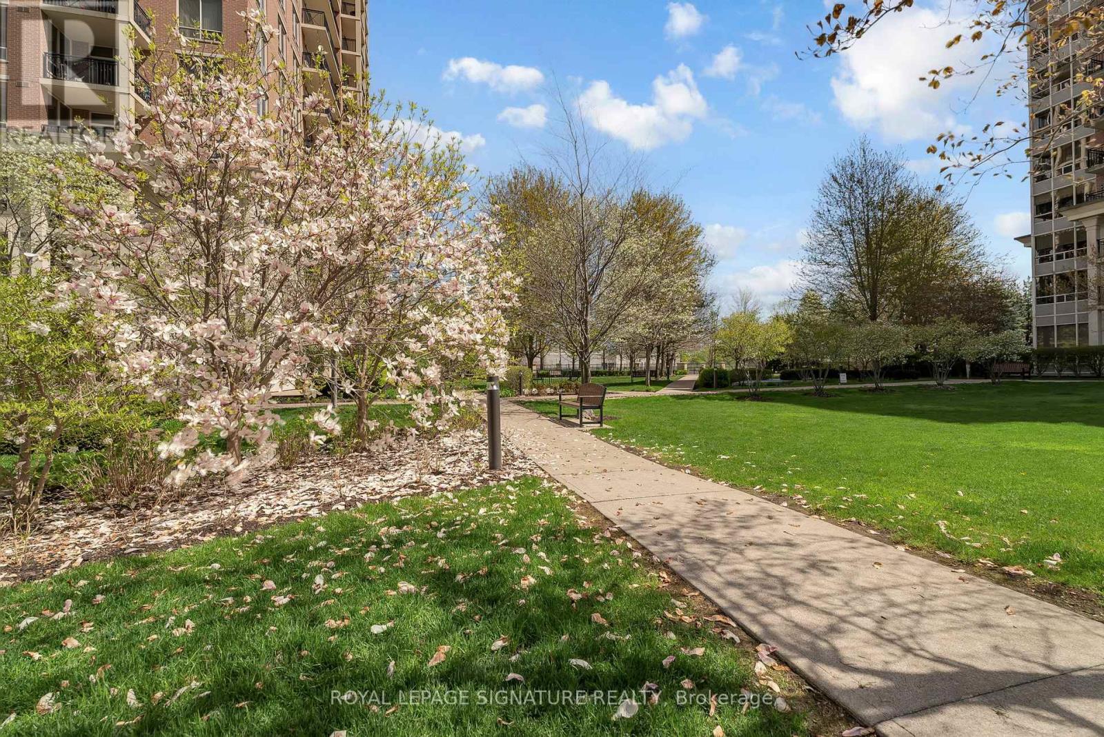 905 - 1101 Leslie Street, Toronto (Banbury-Don Mills), Ontario  M3C 4G3 - Photo 41 - C12890104