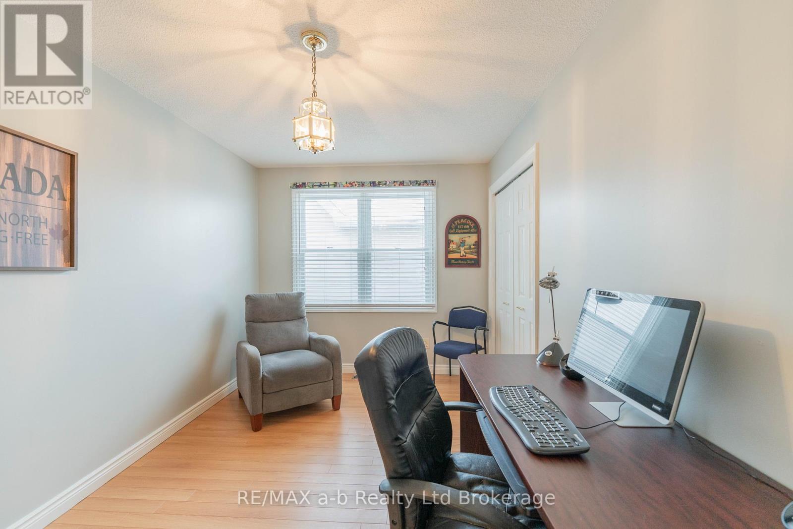 53 Hawkins Crescent, Tillsonburg, Ontario  N4G 5K6 - Photo 23 - X12692898