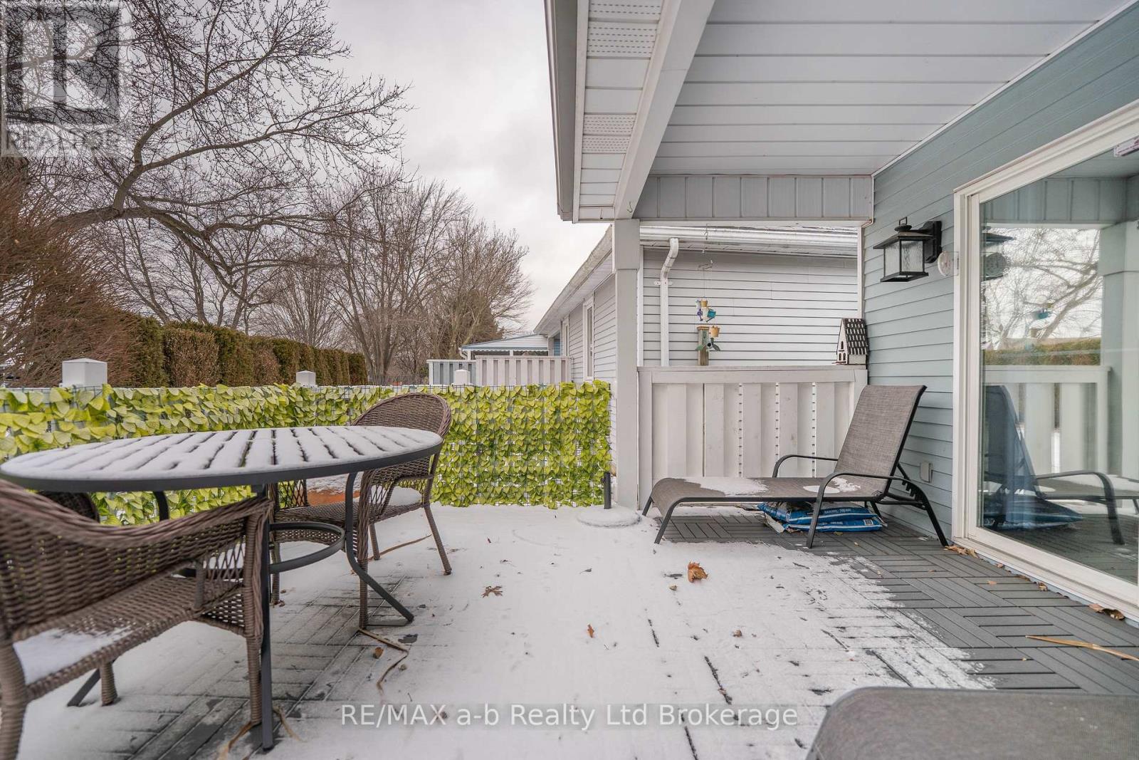 53 Hawkins Crescent, Tillsonburg, Ontario  N4G 5K6 - Photo 35 - X12692898