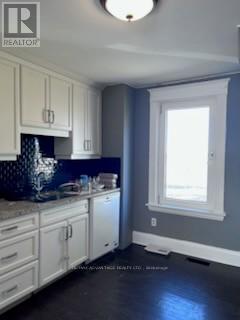 4811 Highbury Avenue S, London South, Ontario  N6N 1J4 - Photo 7 - X12889086