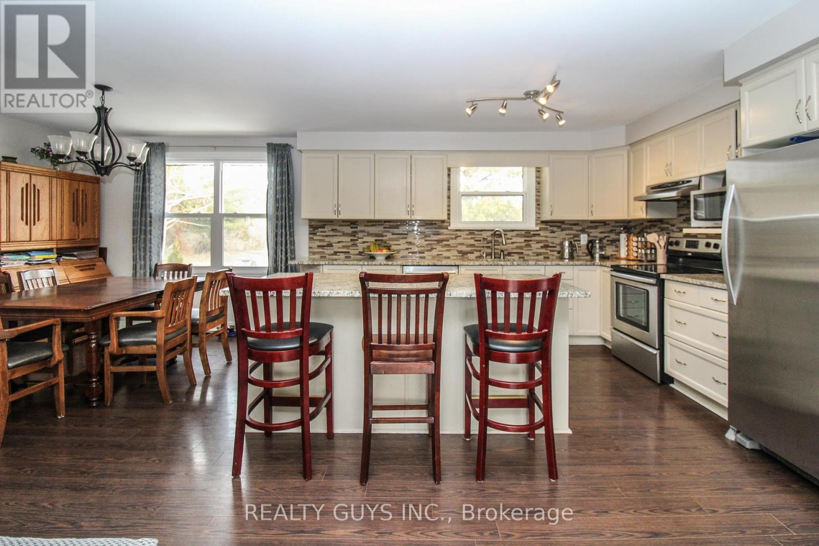 316 Douglas Road, Douro-Dummer, Ontario  K0L 3A0 - Photo 18 - X12890146