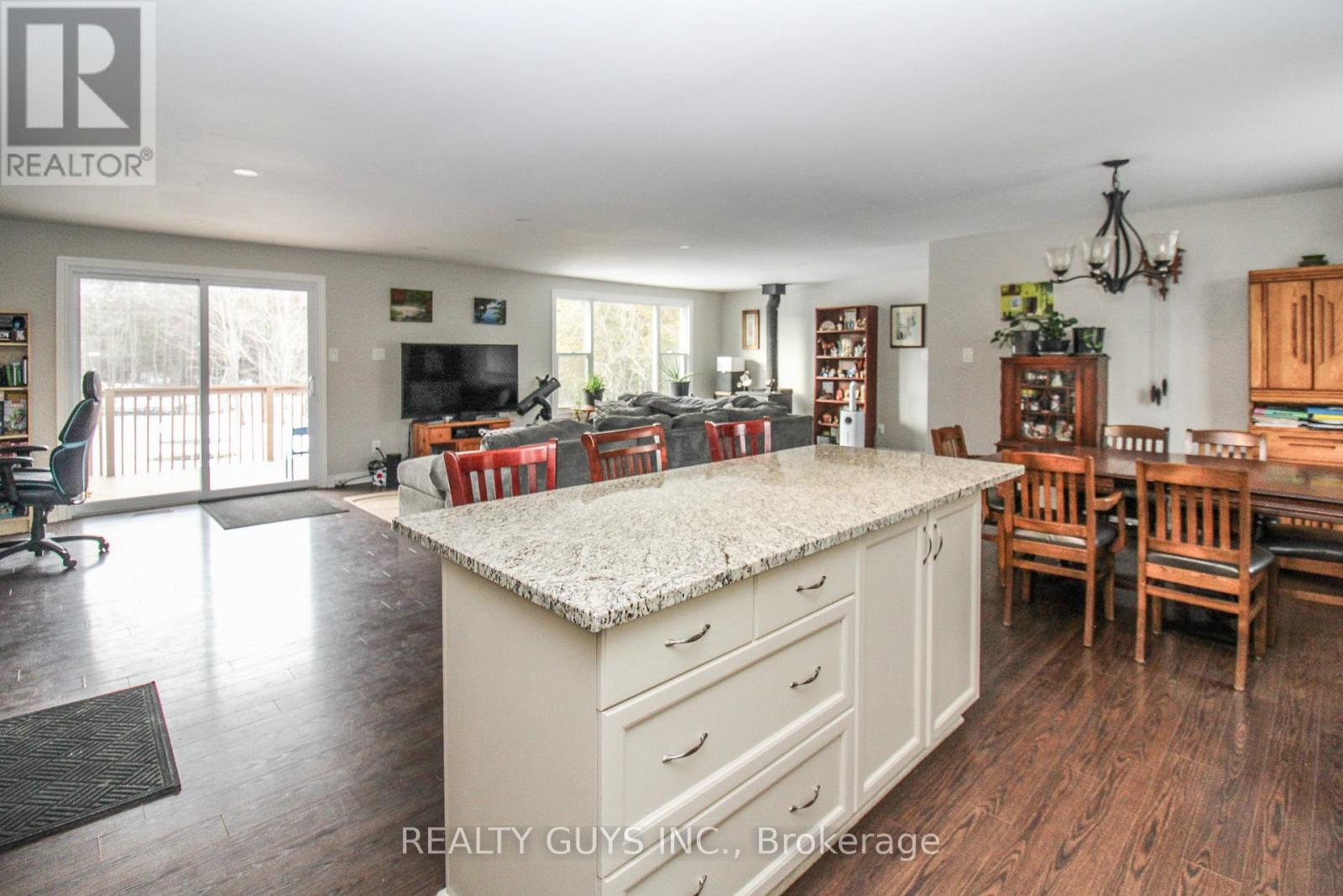 316 Douglas Road, Douro-Dummer, Ontario  K0L 3A0 - Photo 22 - X12890146