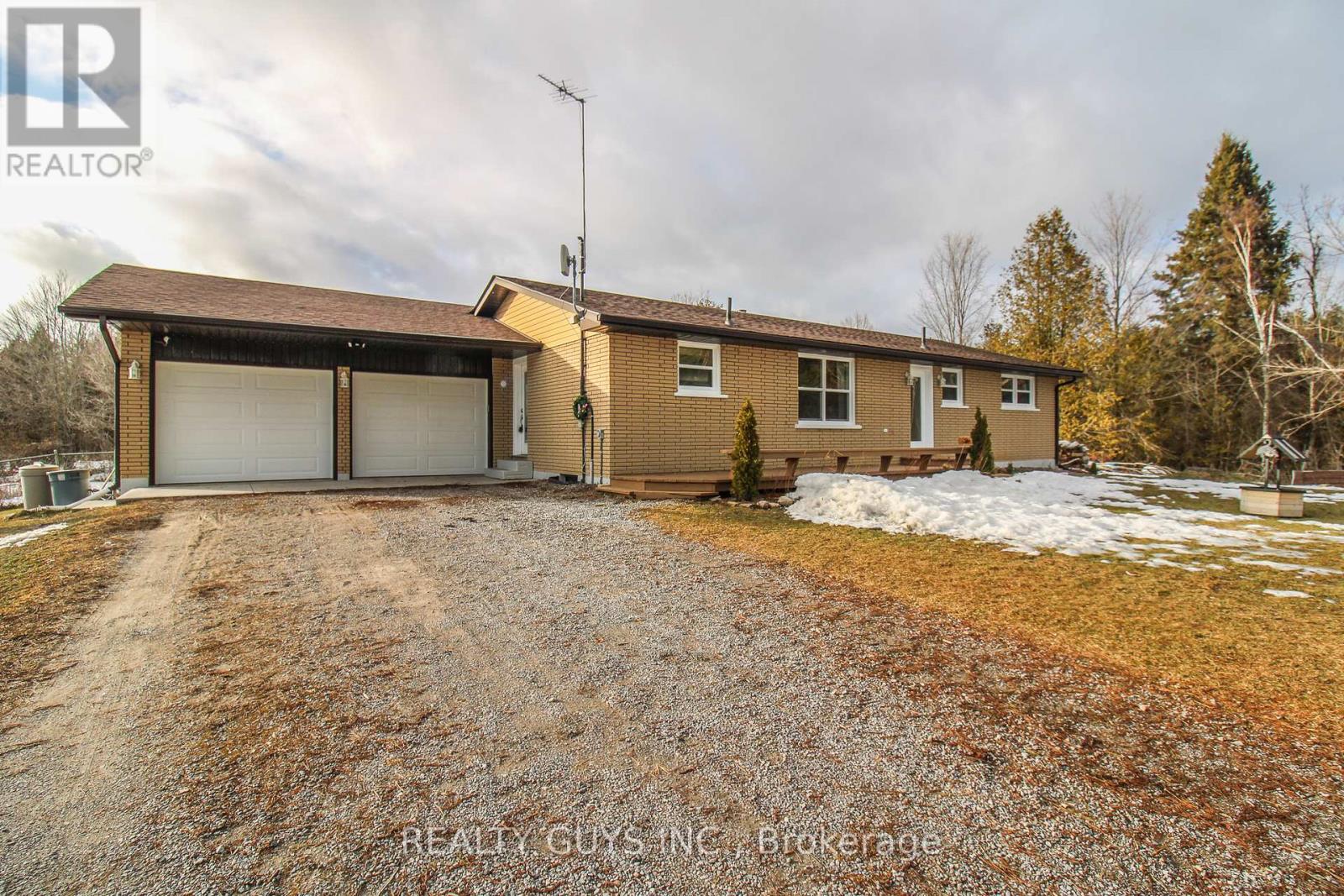 316 Douglas Road, Douro-Dummer, Ontario  K0L 3A0 - Photo 3 - X12890146