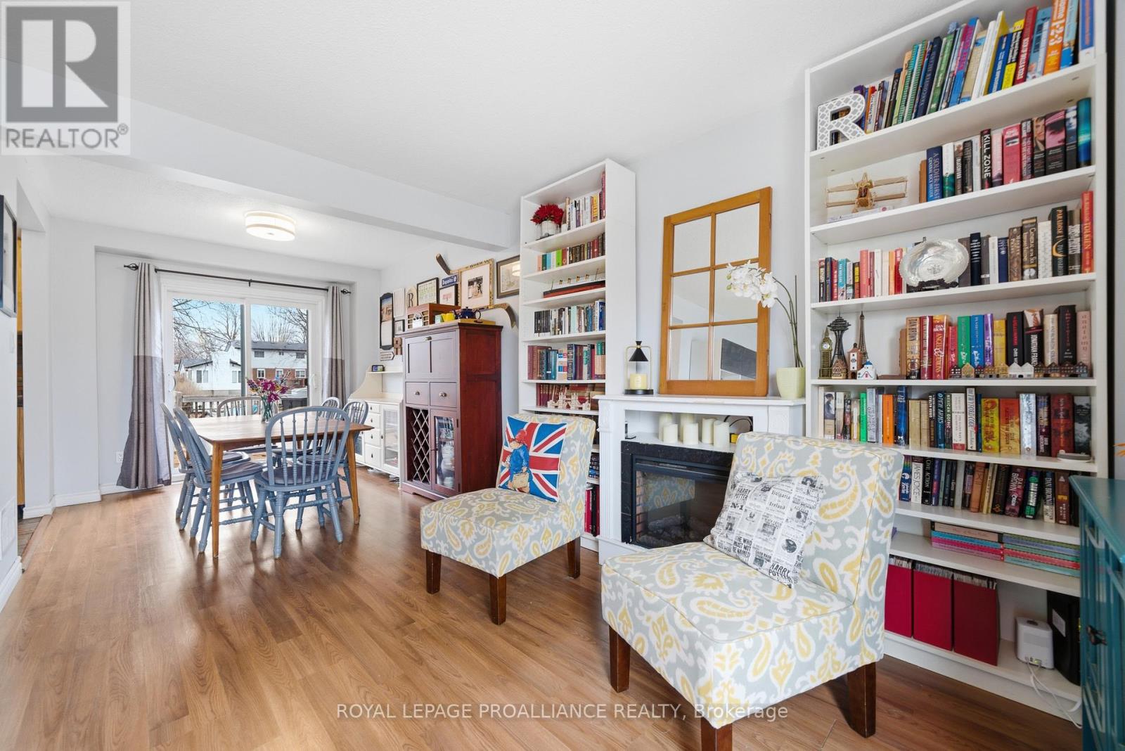 24 Austin Street, Quinte West, Ontario  K8V 1Z4 - Photo 10 - X12890214