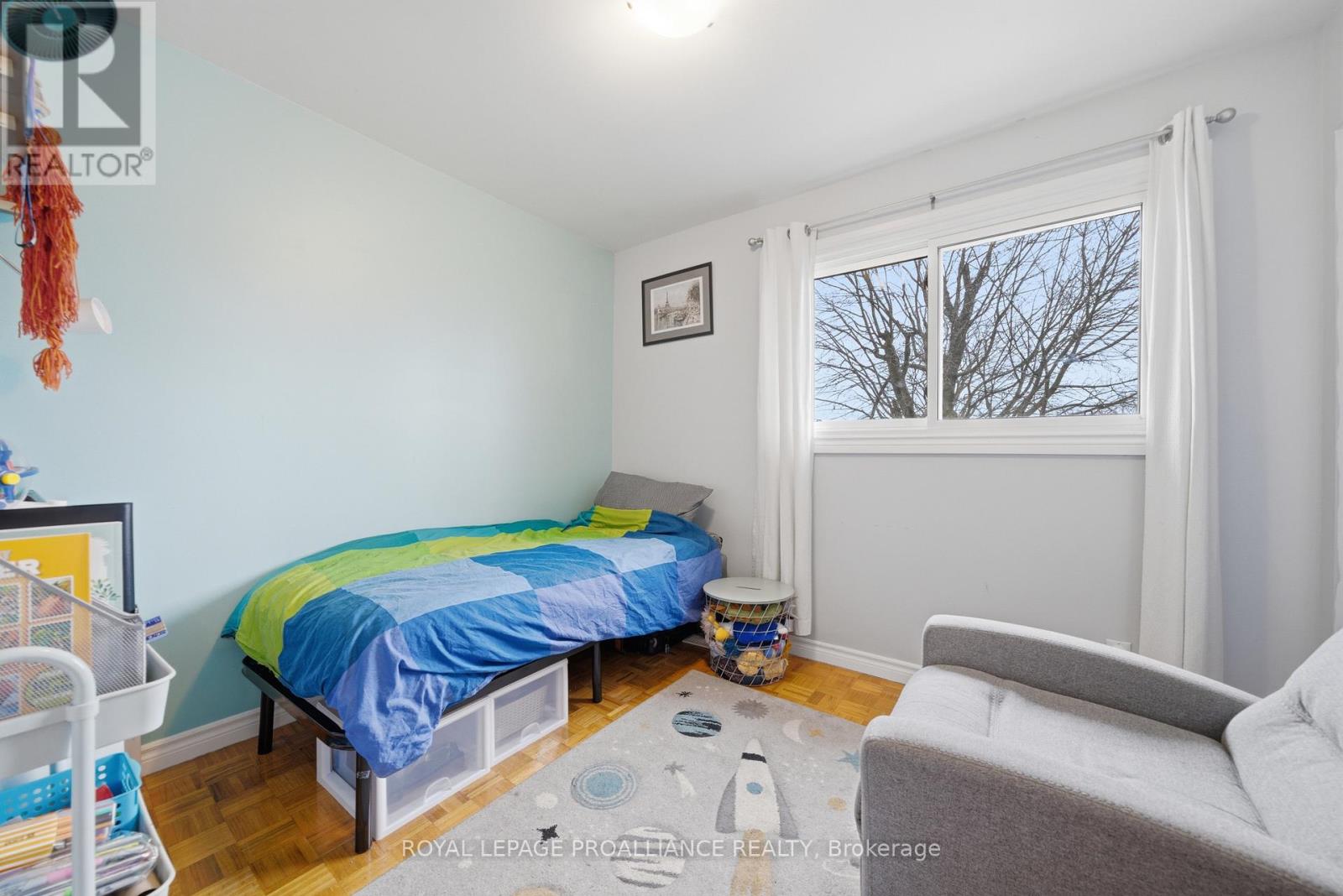 24 Austin Street, Quinte West, Ontario  K8V 1Z4 - Photo 25 - X12890214