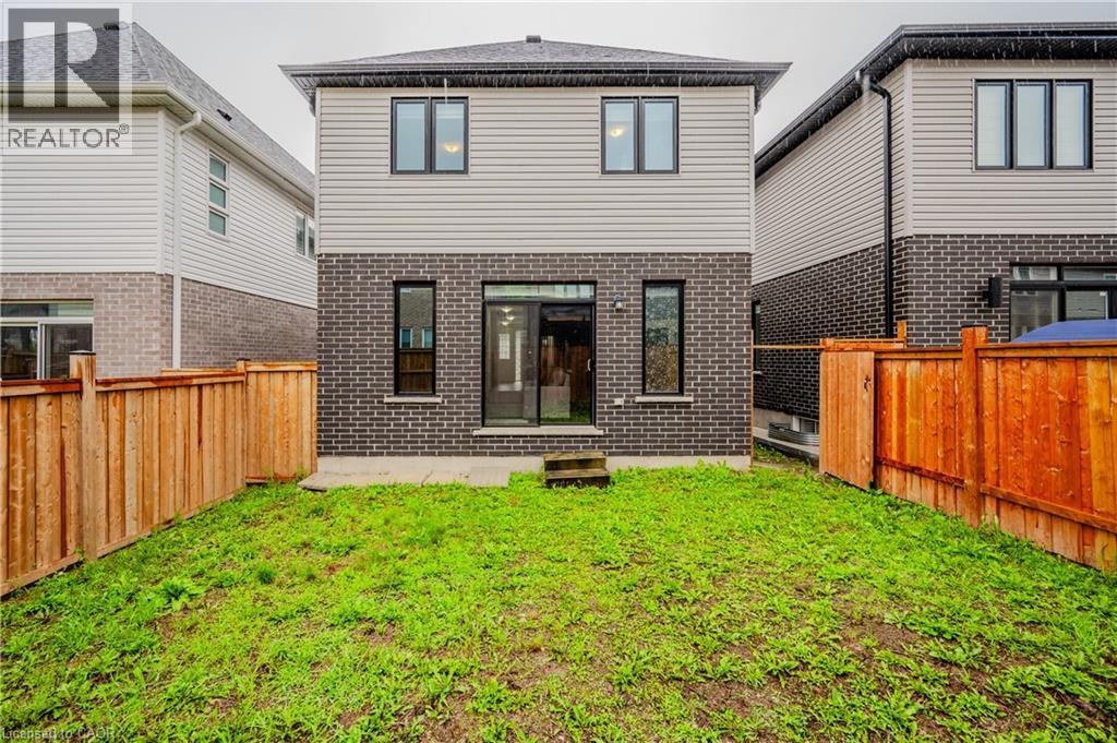 119 Monarch Woods Drive, Kitchener, Ontario  N2P 0K2 - Photo 46 - 40807826