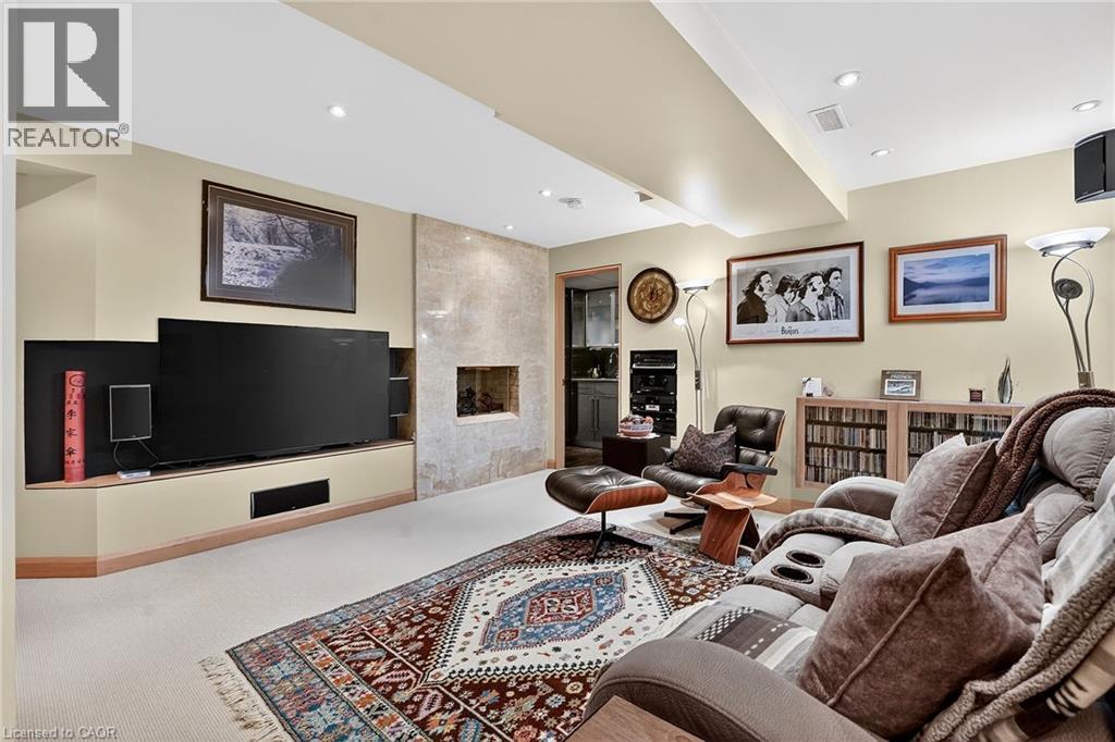 11 Peel Street, St. Catharines, Ontario  L2N 5A2 - Photo 33 - 40808420