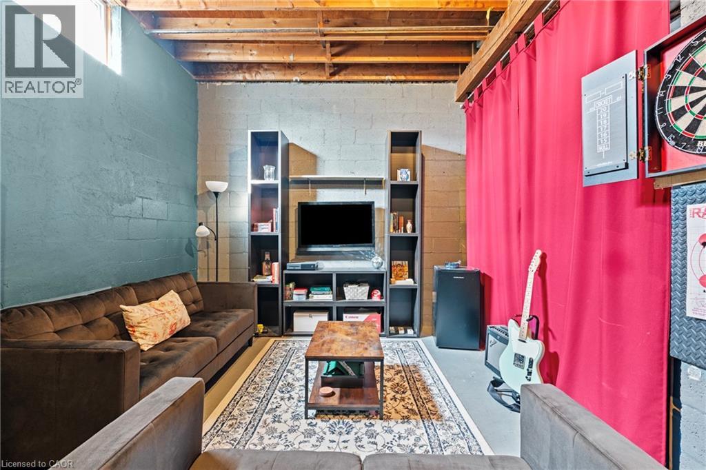 2279 King Street E, Hamilton, Ontario  L8K 1X4 - Photo 22 - 40812566