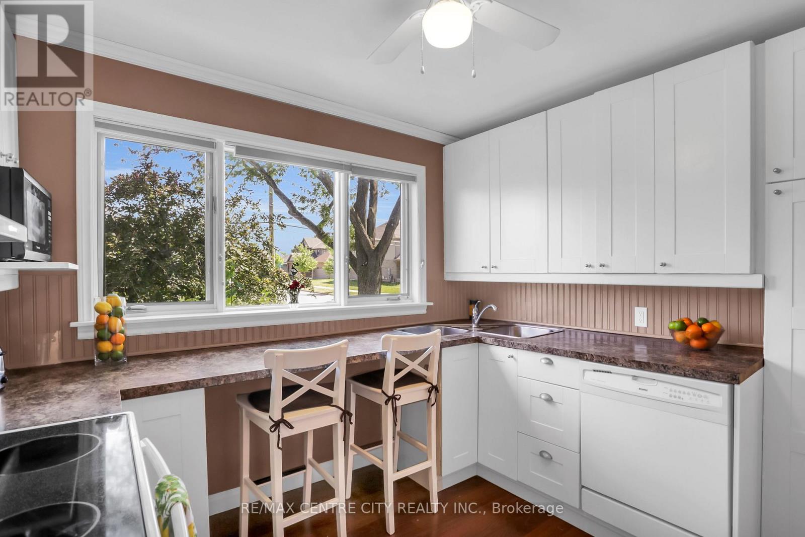 632 Tennent Avenue, London North, Ontario  N5X 1L6 - Photo 13 - X12890218