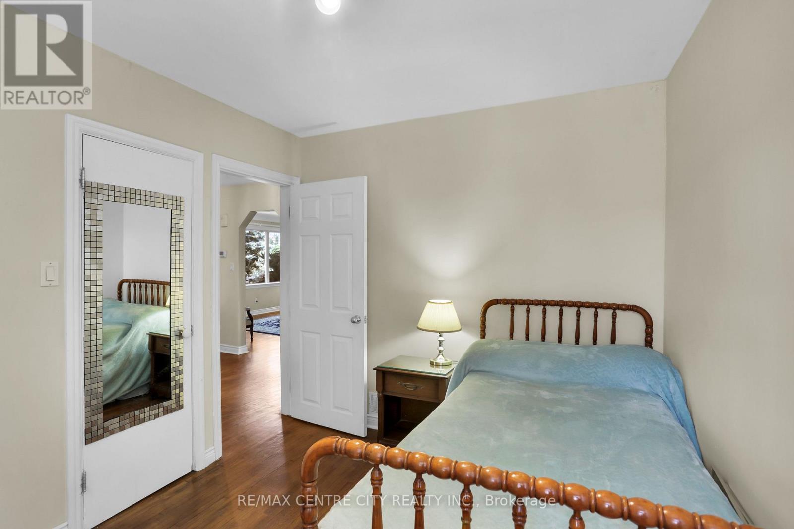 632 Tennent Avenue, London North, Ontario  N5X 1L6 - Photo 18 - X12890218