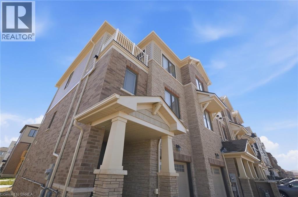 19 Baskett Street, Brantford, Ontario  N3T 0W4 - Photo 2 - 40808276