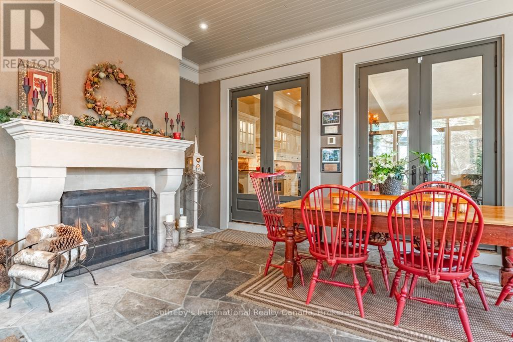 552 Bobolink Road, Mississauga (Clarkson), Ontario  L5J 2P4 - Photo 21 - W12890184