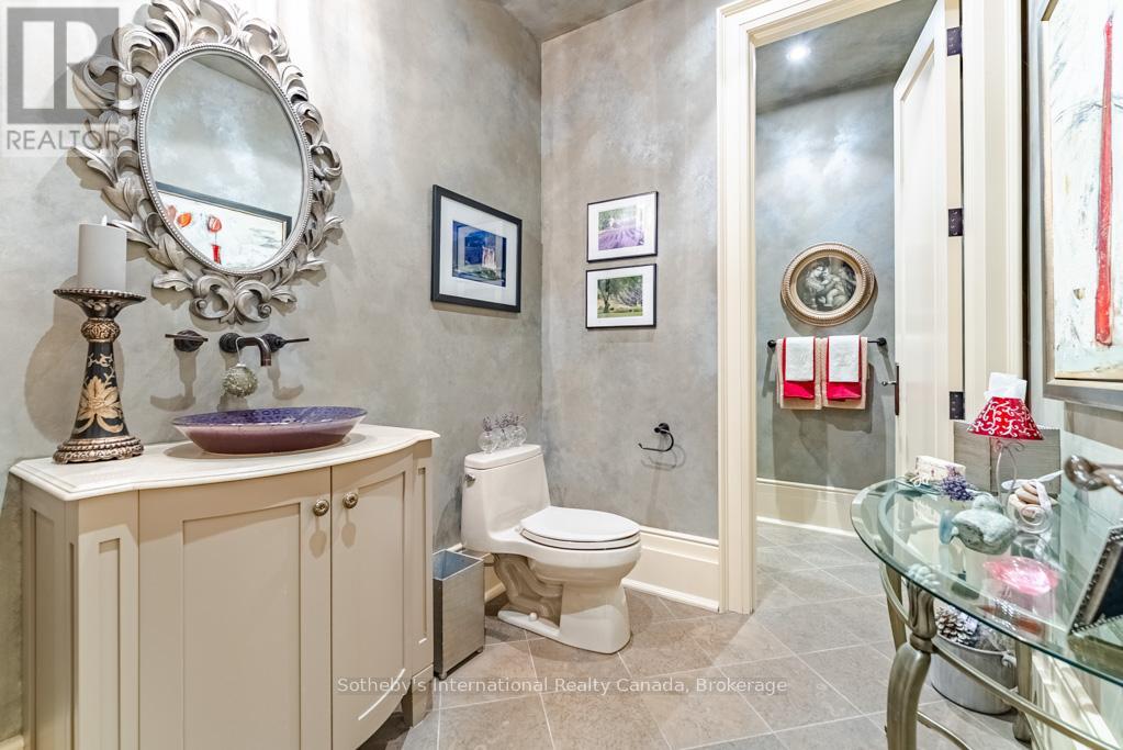 552 Bobolink Road, Mississauga (Clarkson), Ontario  L5J 2P4 - Photo 31 - W12890184