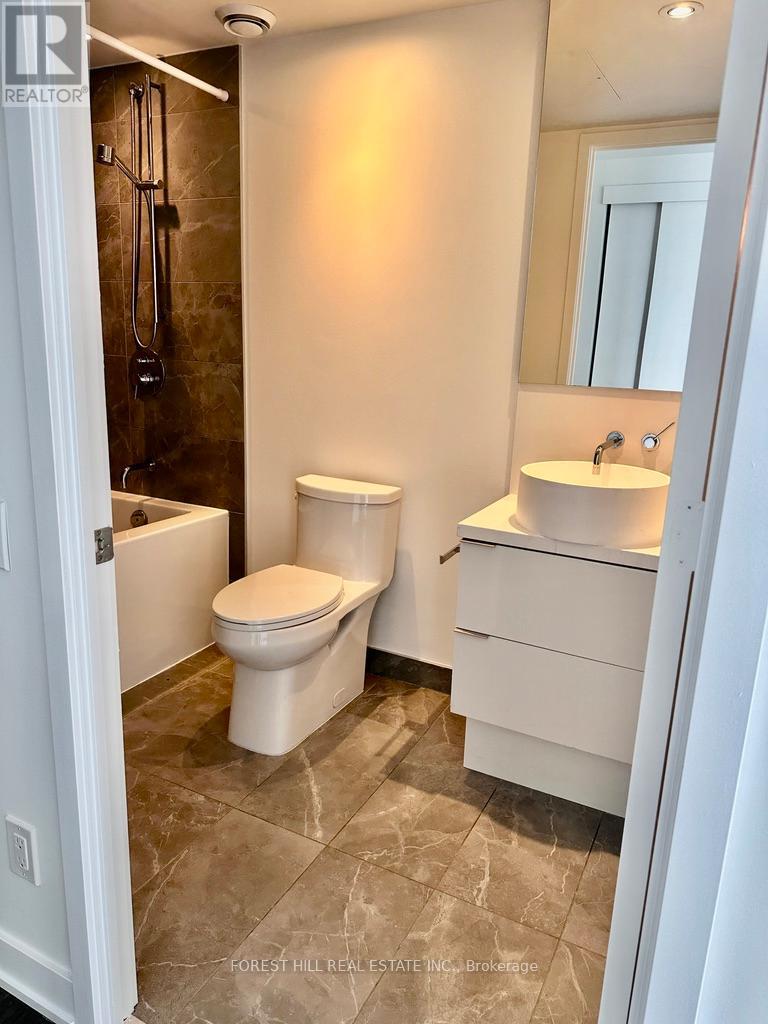 2809 - 185 Roehampton Avenue, Toronto, Ontario  M4P 0C6 - Photo 8 - C12890144