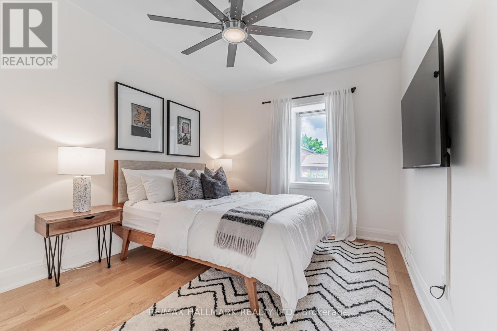 145 Claremont Street, Toronto, Ontario  M6J 2M7 - Photo 19 - C12890162