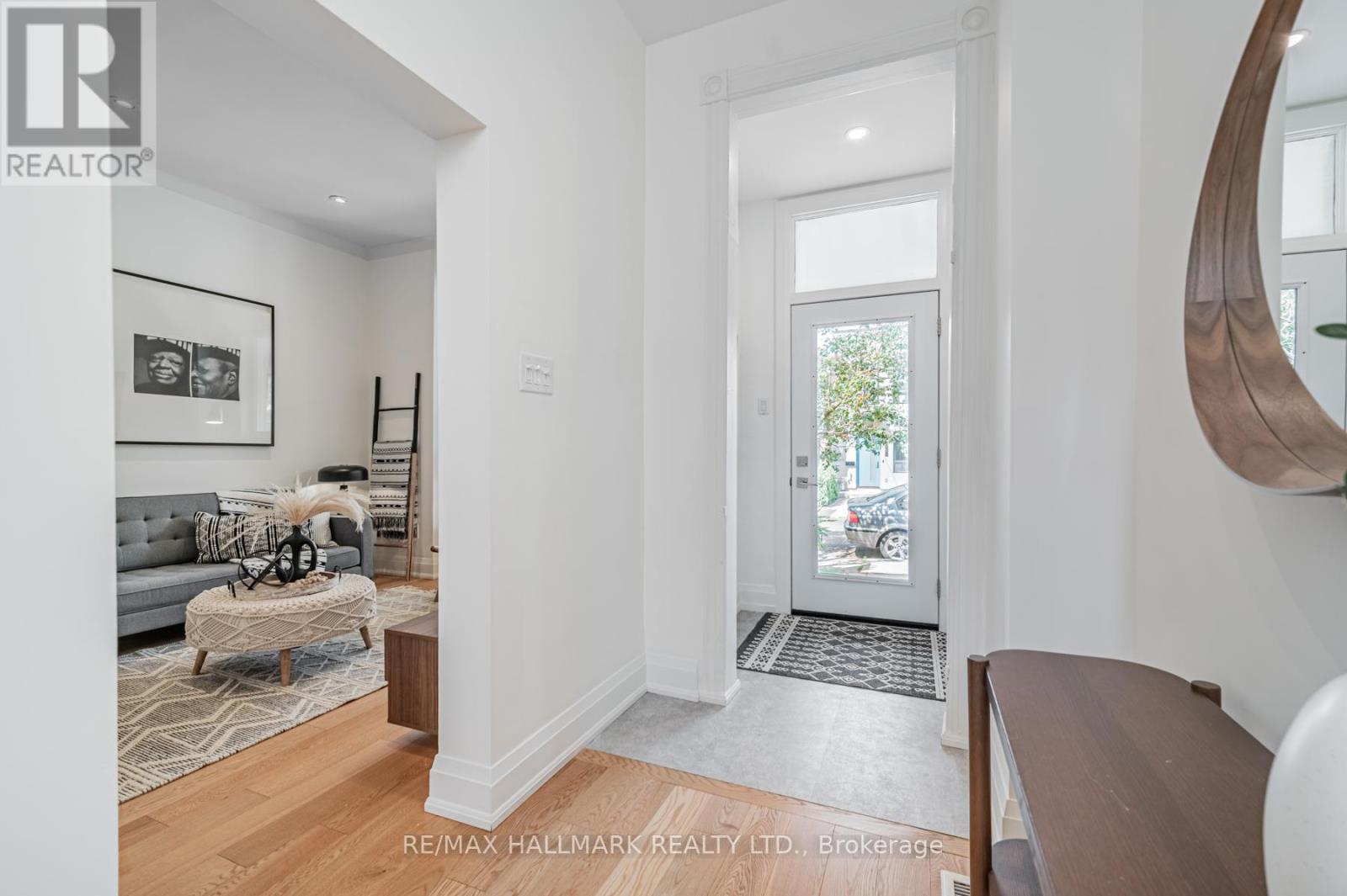 145 Claremont Street, Toronto, Ontario  M6J 2M7 - Photo 3 - C12890162