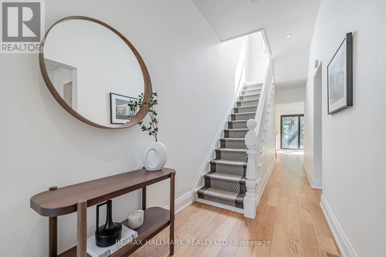 145 Claremont Street, Toronto, Ontario  M6J 2M7 - Photo 4 - C12890162