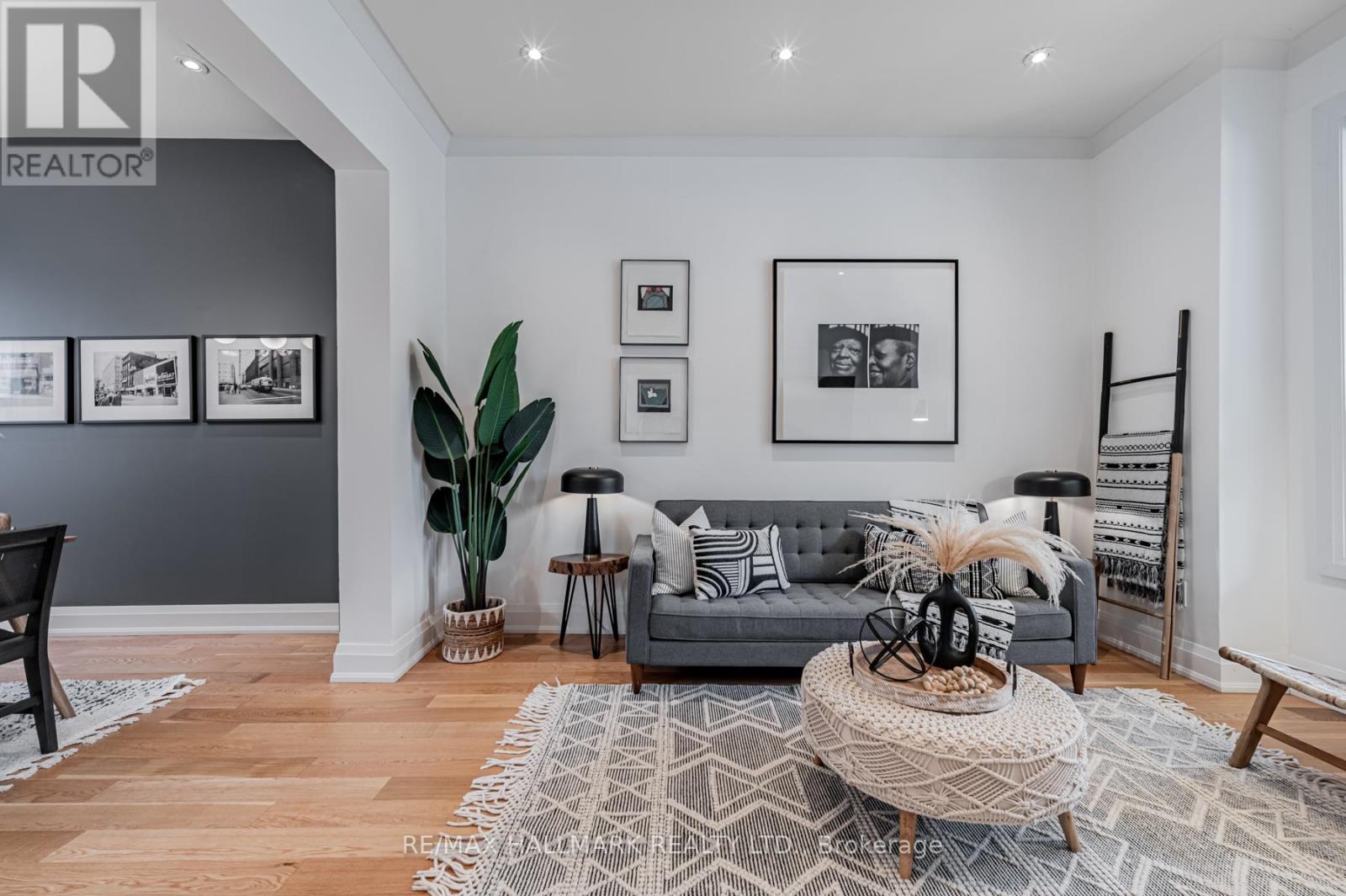 145 Claremont Street, Toronto, Ontario  M6J 2M7 - Photo 7 - C12890162