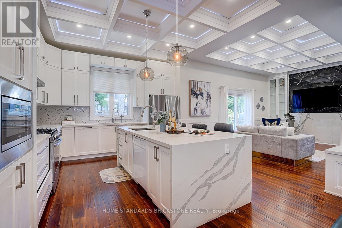 36 Abitibi Avenue N, Toronto, Ontario  M2M 2V1 - Photo 16 - C12890174